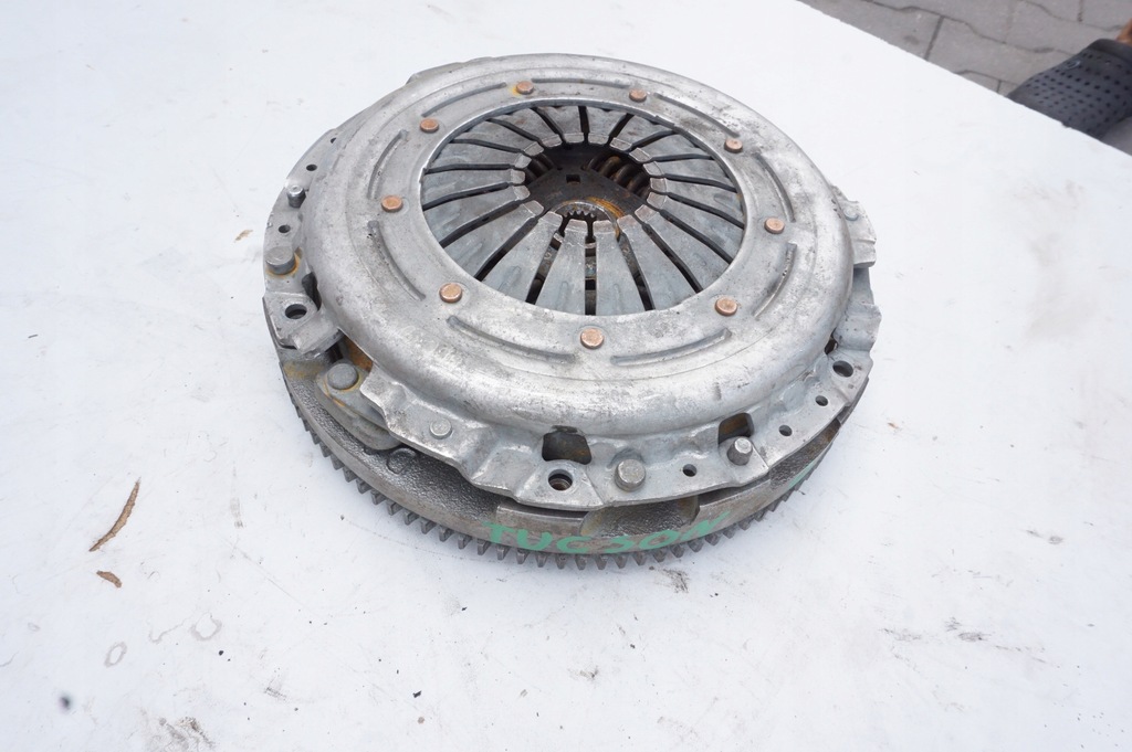 фото №1, Сцепление двухмассовый hyundai tucson 2.0 16v