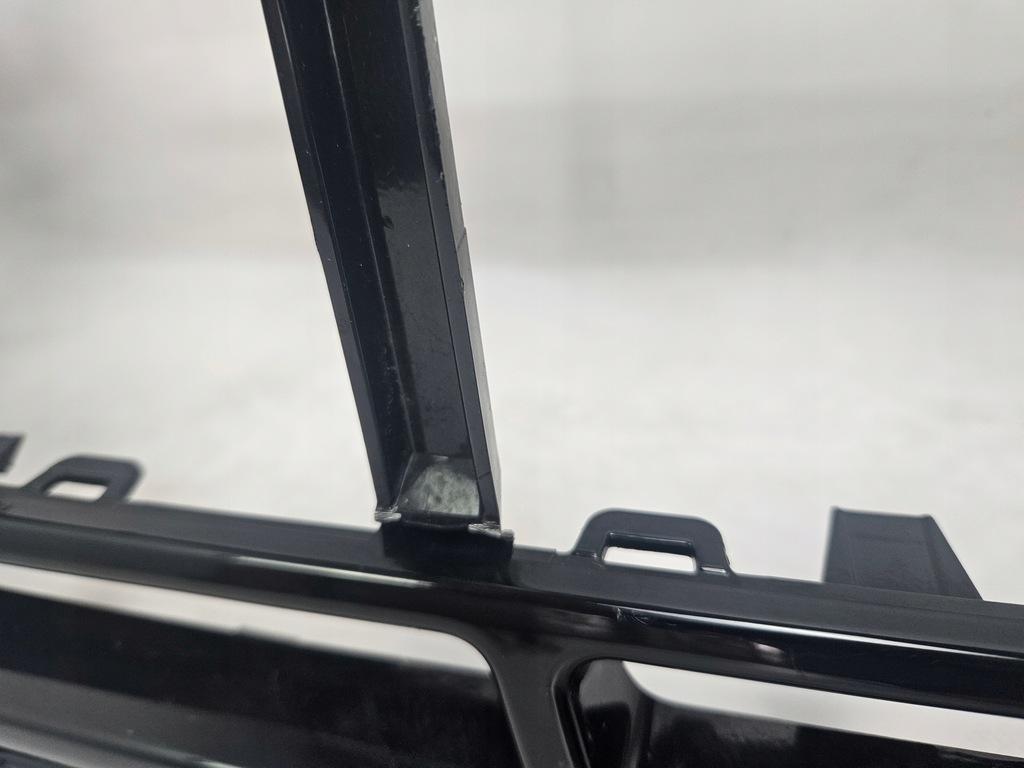 фото №10, Audi rs3 iv lift 2024 - молдинг рамка решітка бампера перед 8y0807725a