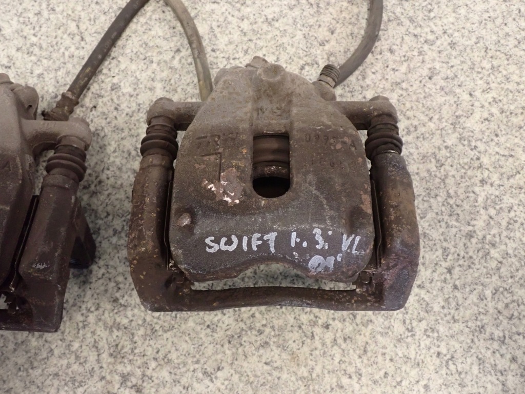 фото №4, Suzuki swift 05-09 суппорт передний левый lub правый