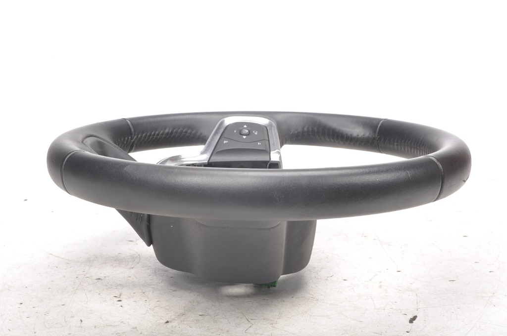 фото №8, Volvo xc40 ii воздуховод кожаный multi