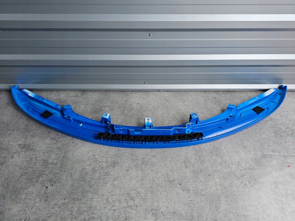 Maserati mc20 mc 20 накладка спойлер накладка бампер задняя с Разборки