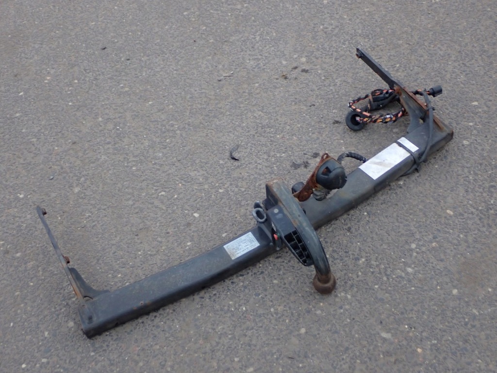 Фаркоп  буксирувальний кулька роз'єм skoda fabia iii 6v9092155b відсутній ключ Недорого