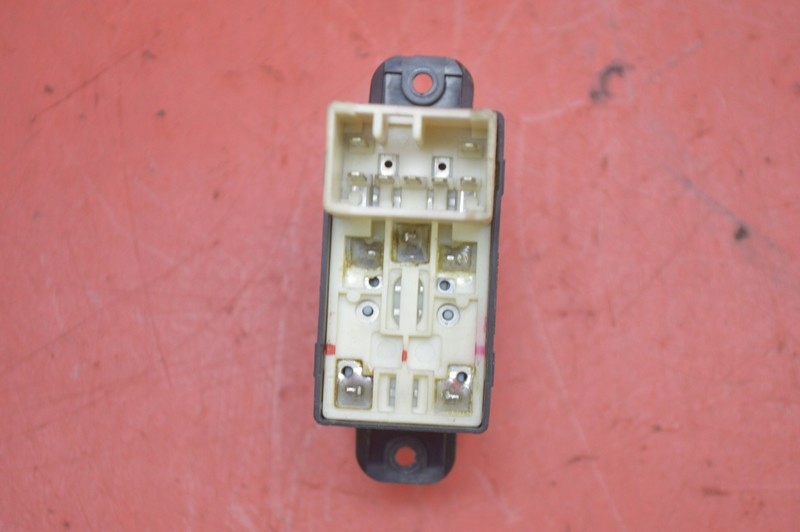 фото №6, Выключатель подъёма стекло правый перед 93578-2d000 kia cerato 1 i 04-08