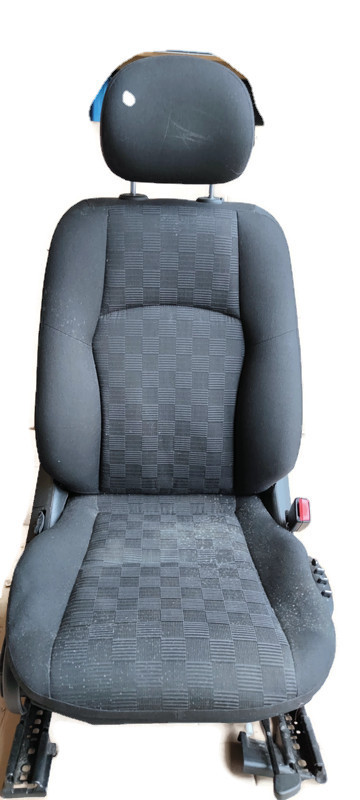 фото №1, Mercedes w203 сиденье правый перед classic lift pompo