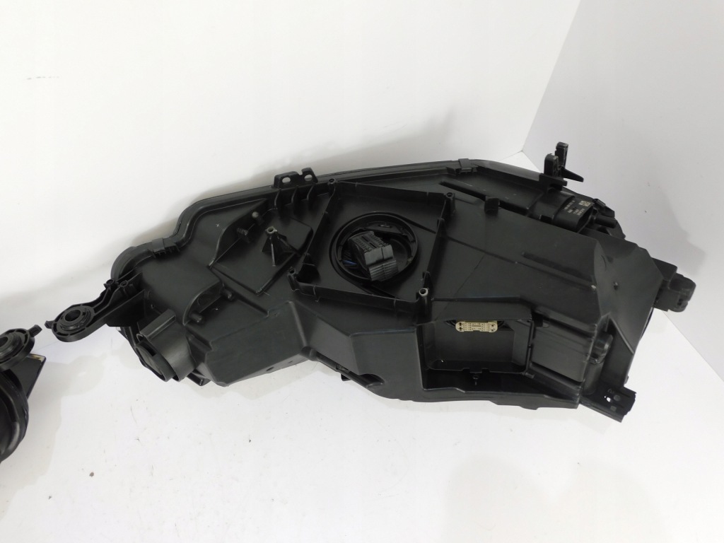 Audi a5 f5 8w6 дорестайлінг  фара ліва правий full led америка 8w6941033f-34f Зі Шроту