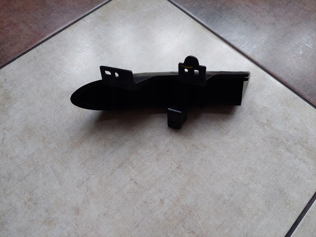 фото №2, Решётка - заглушка led - renault scenic iii - lift