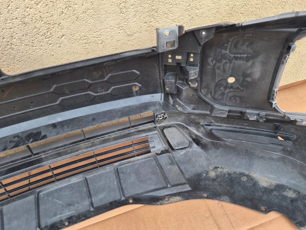 Бампер перед mitsubishi asx рестайлинг  оригинал нет клеёный Недорого