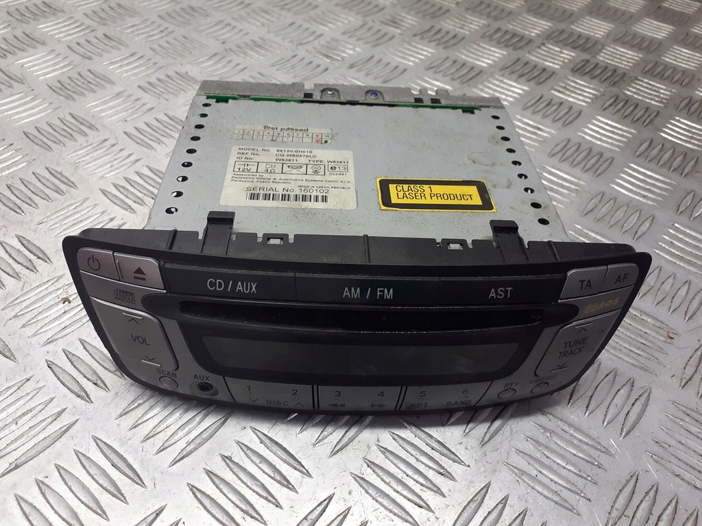 фото №1, Радіо заводський citroen c1 861200h010