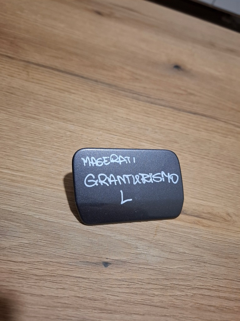 фото №1, Заглушка sprysk. лампы do maserati granturismo l оригинал идеальное состояние