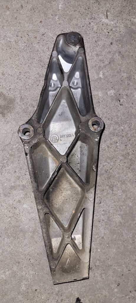 Кронштейн двигателя bmw e30 m40 Доставка