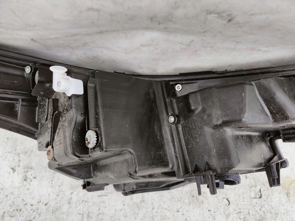 фото №13, Лампа toyota c-hr 16-19 левый перед full led eu