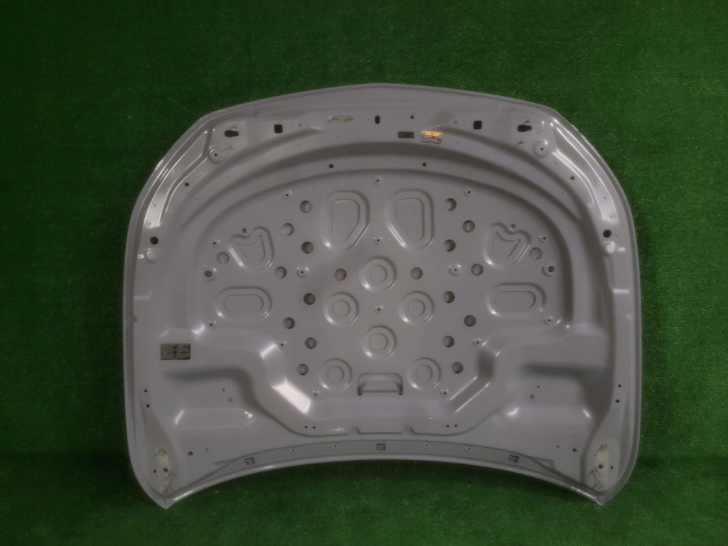 Капот mercedes w236 a236 в Україні