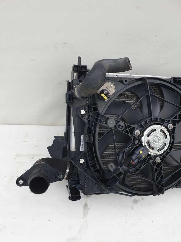 фото №10, Alfa romeo gulietta 10-16 2.0 jtdm радиатор радиатор перед 505144850