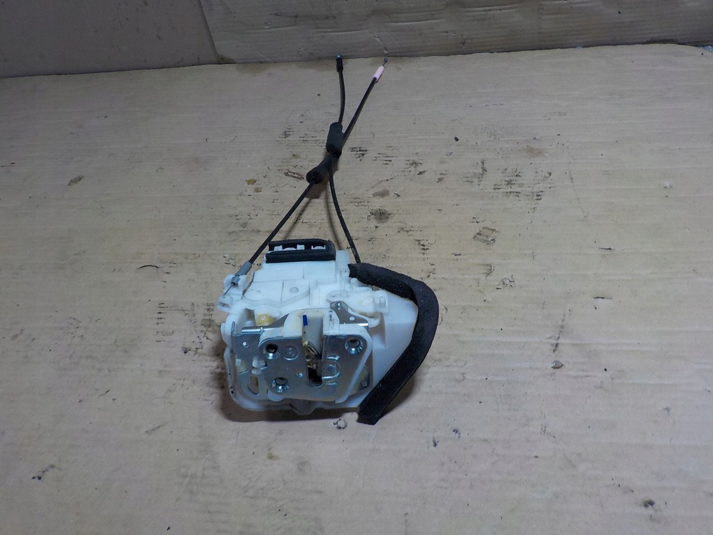 фото №3, Forester iii замок дверь правый задняя