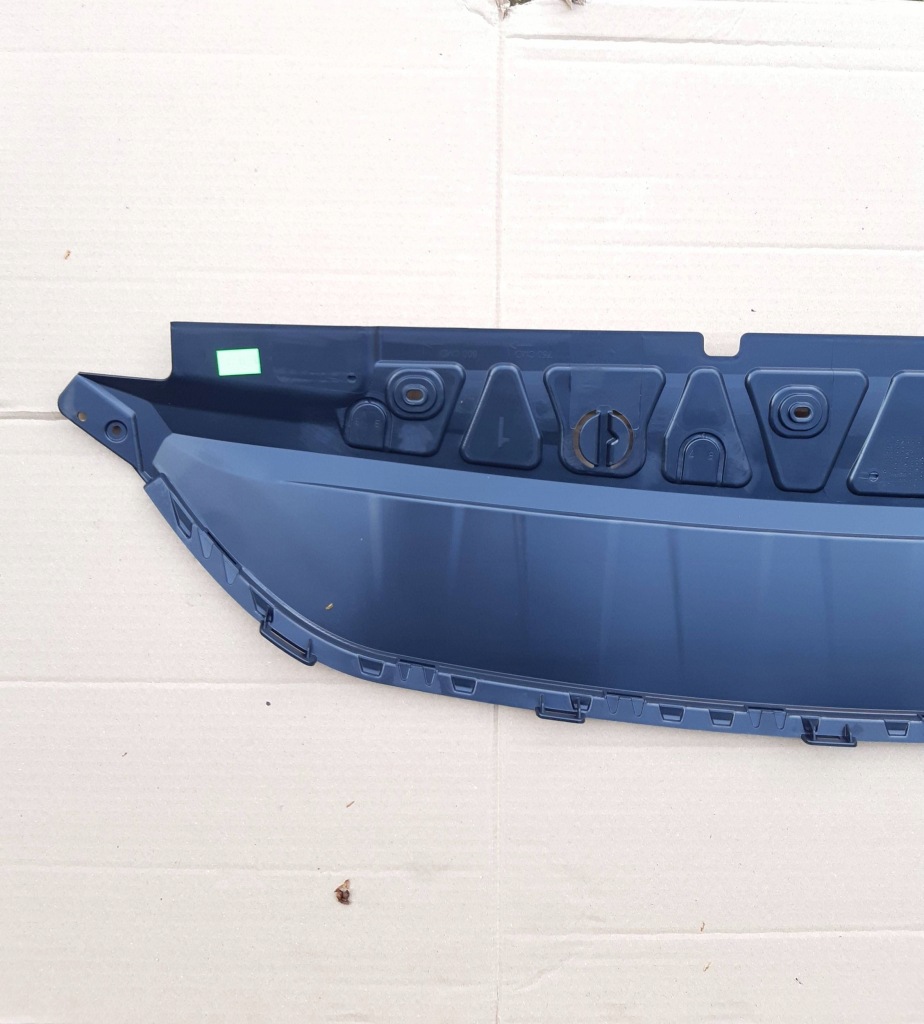 Защита pod бампер передний перед skoda superb b8 3v 3v0807661 Недорого