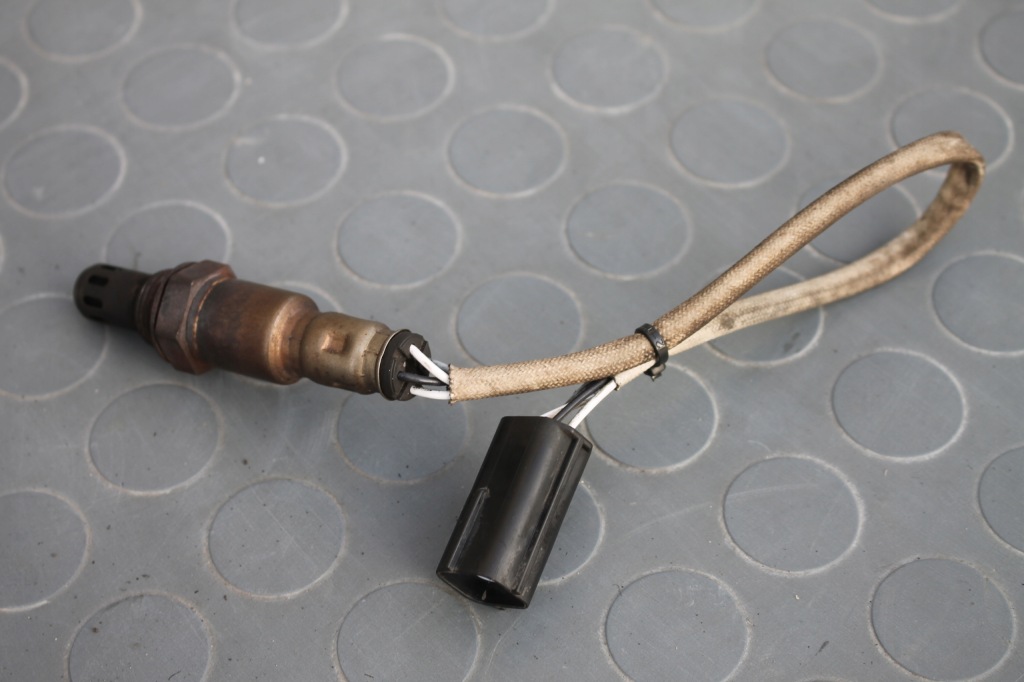 фото №1, Датчик лямбда-зонд nissan tiida 1.6 16v 04-12