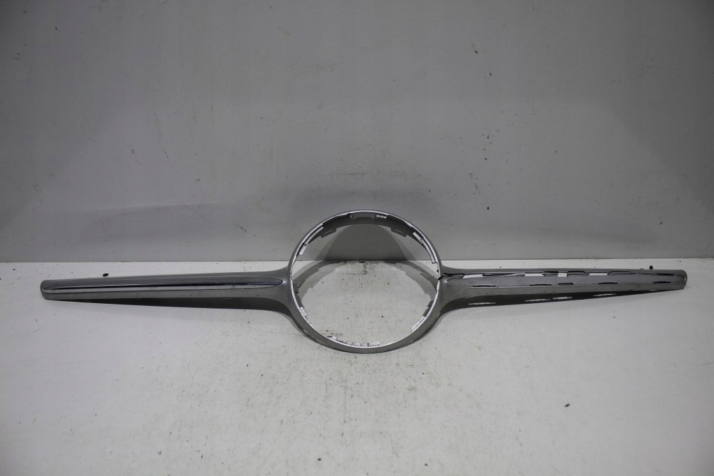 фото №1, Mercedes cla w117 решётка радиатора