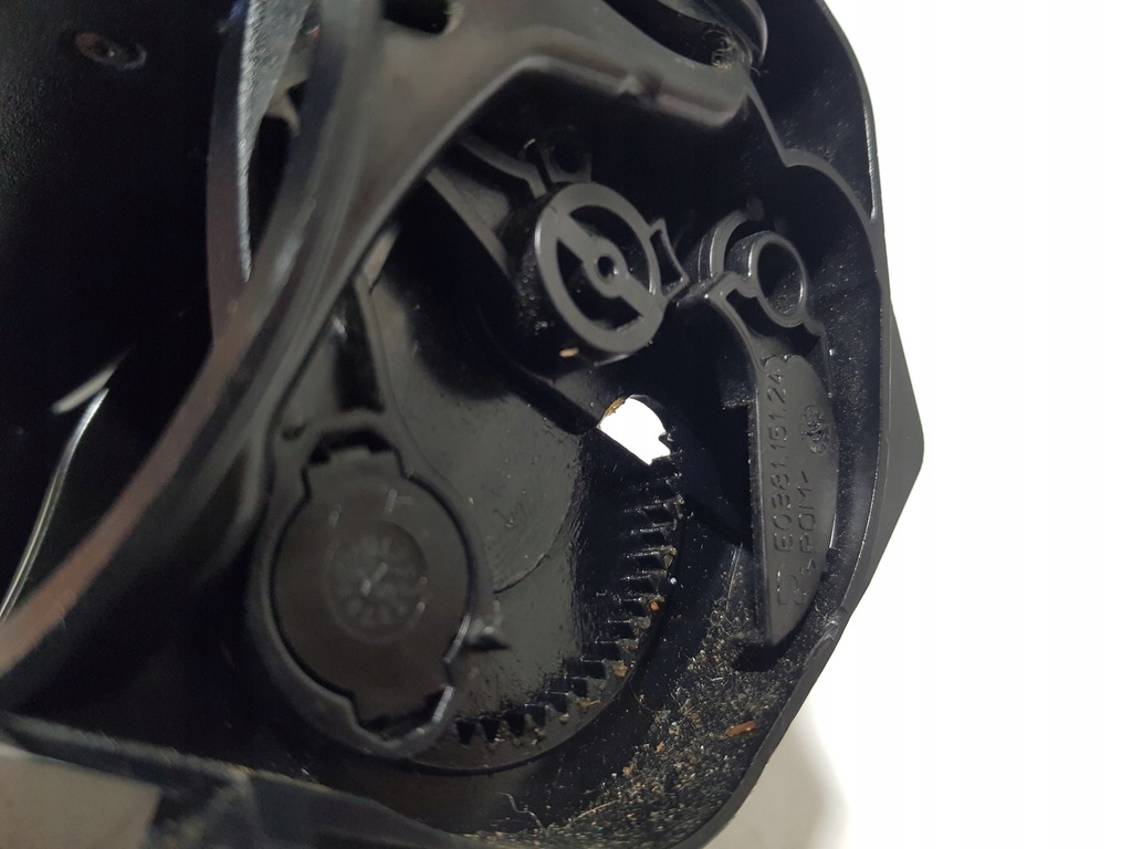 фото №9, Пепельница бардачок mercedes sl r230 w230 2308100030