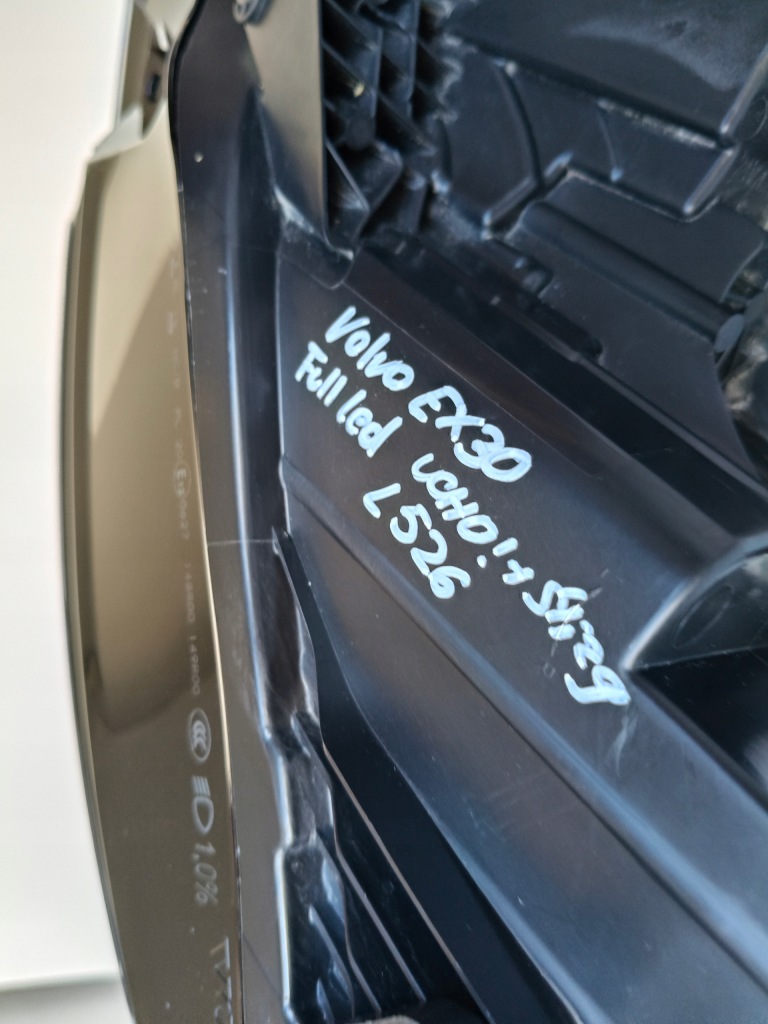 фото №10, Лампа ліва фара volvo ex30 23- full led