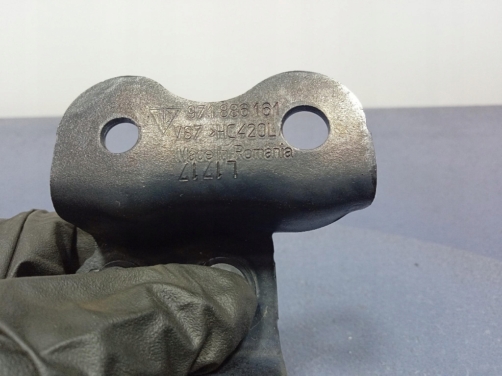 фото №8, Porsche panamera ii 971 засувка спинка сидіння задня лівий 971886161