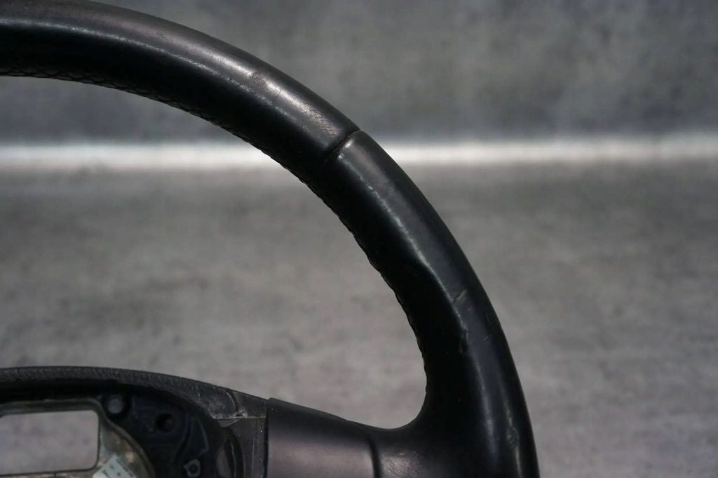 фото №13, Воздуховод трёхспицевая кожа vw eos golf 1q0419091aa