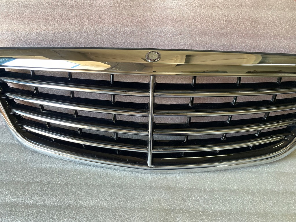 фото №1, Решітка радіатора do mercedesa w2228800583