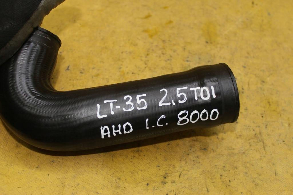 Шланг турбины 2d0145828a lt 35 2.5tdi ahd Киев