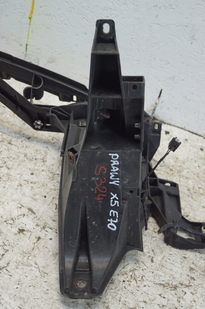 фото №10, Напрямна кронштейн крила праве bmw x5 e70 7157984