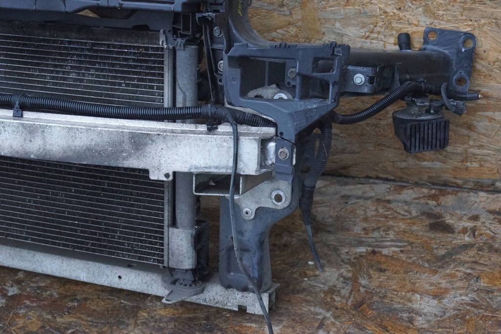 фото №7, Opel corsa e pas передний 1.4b d1058