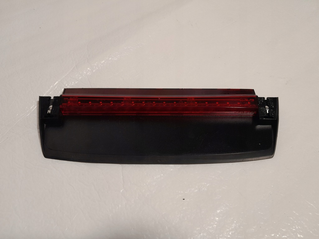 фото №1, Audi a4 b9 lift додаткові світло стоп 8w5945097