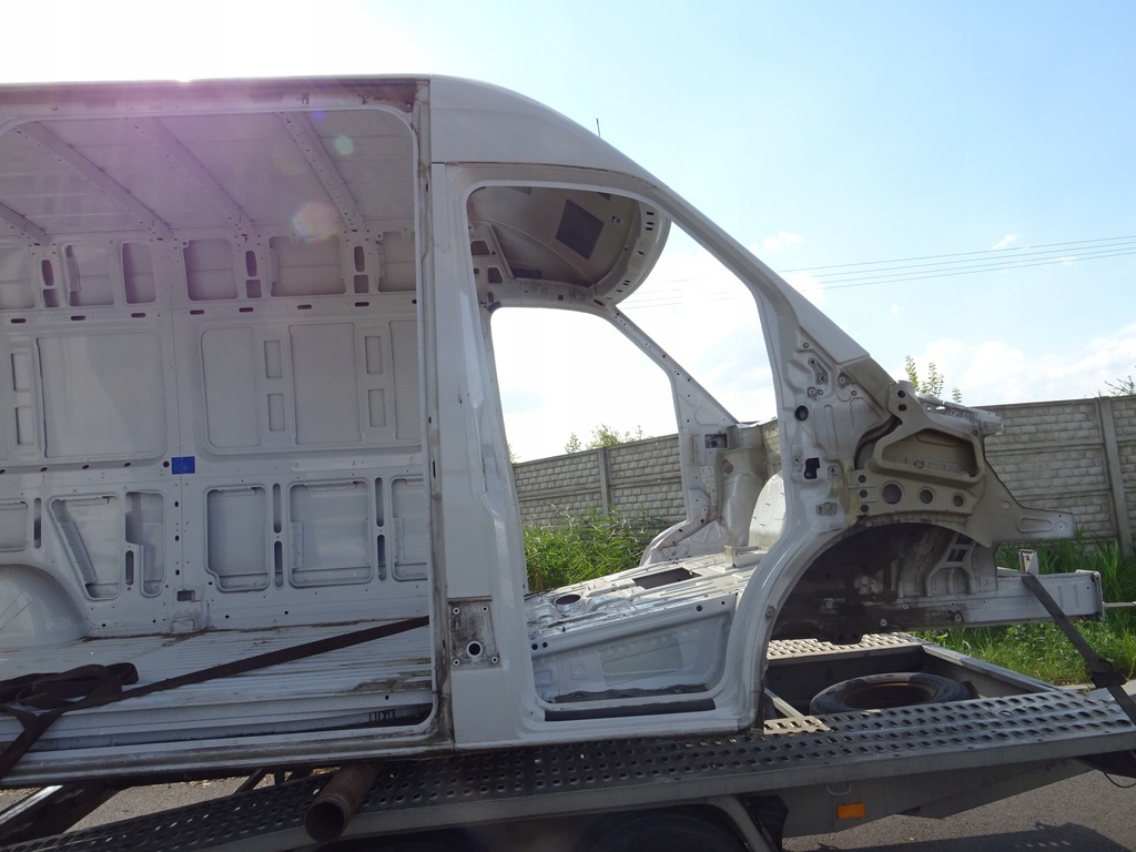 фото №1, Sprinter 907 910 перед привід лонжерон чверть права блок двигуна правий