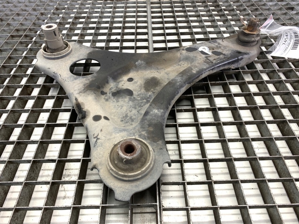 Рычаг правый перед renault twingo 3 хэтчбек передний, правый Цена