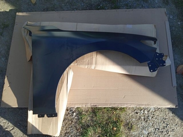 фото №1, Mazda 3 bp крыло передний правый перед oryg.