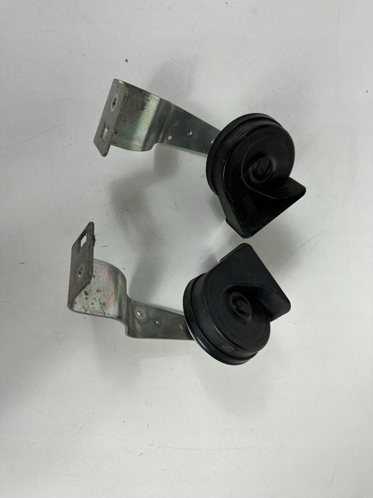 фото №1, Mercedes-benz gla w156 2017 комплект клаксон