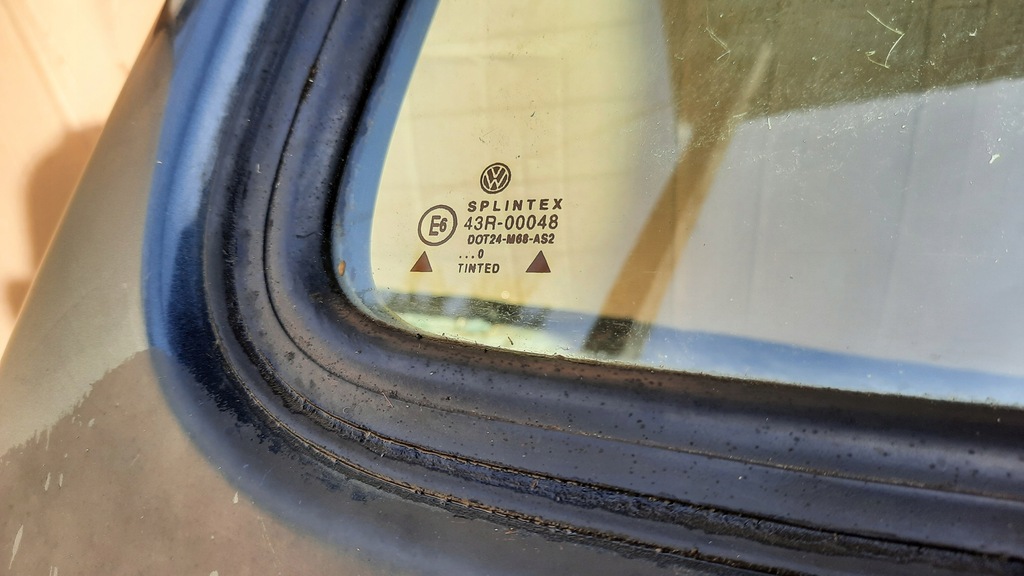 фото №3, Скло задня volkswagen golf ii