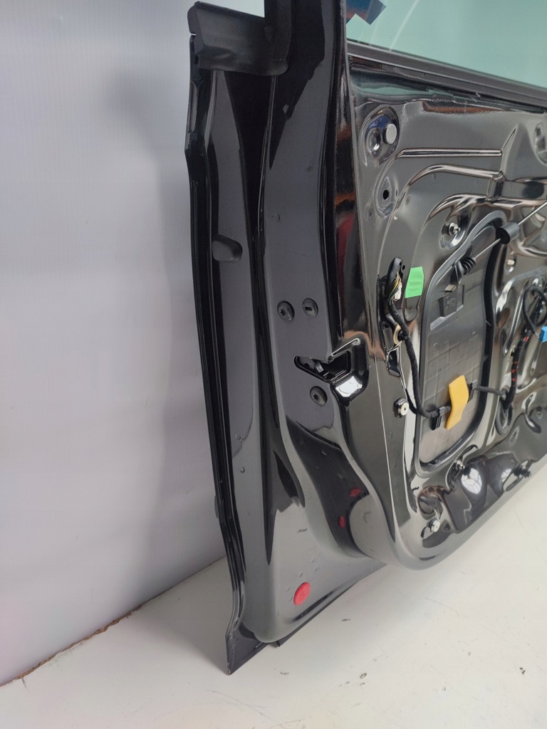 фото №10, Дверь левая передние левый перед skoda rapid europa