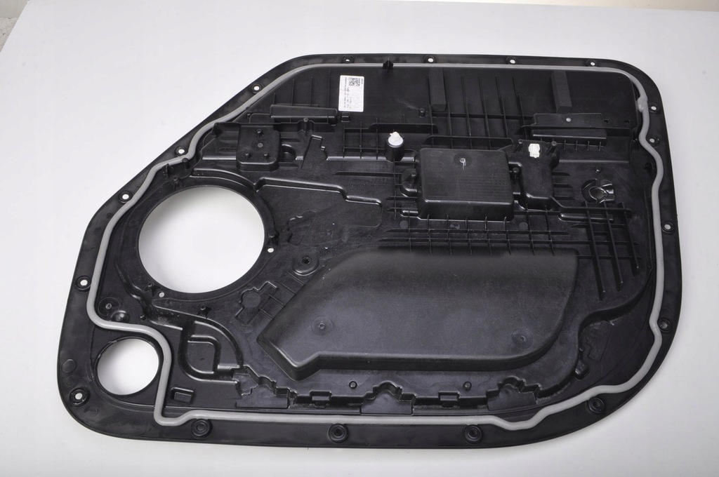 фото №7, Land rover defender l663 обшивка дверь левый перед