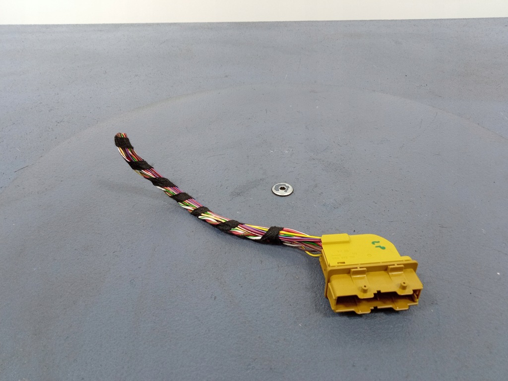 фото №1, Skoda octavia iv жгут дверь левый перед стойка