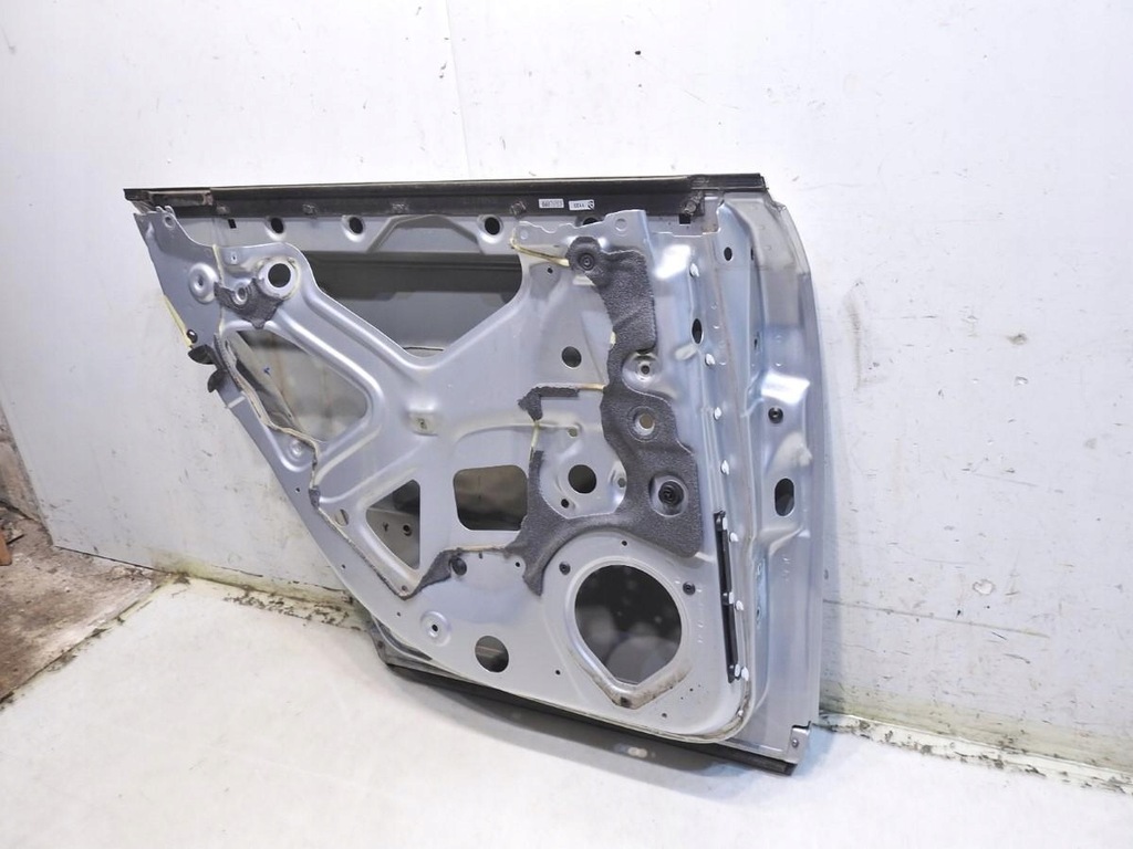 фото №6, Дверь левый задняя ly7w audi a4 b7 avant