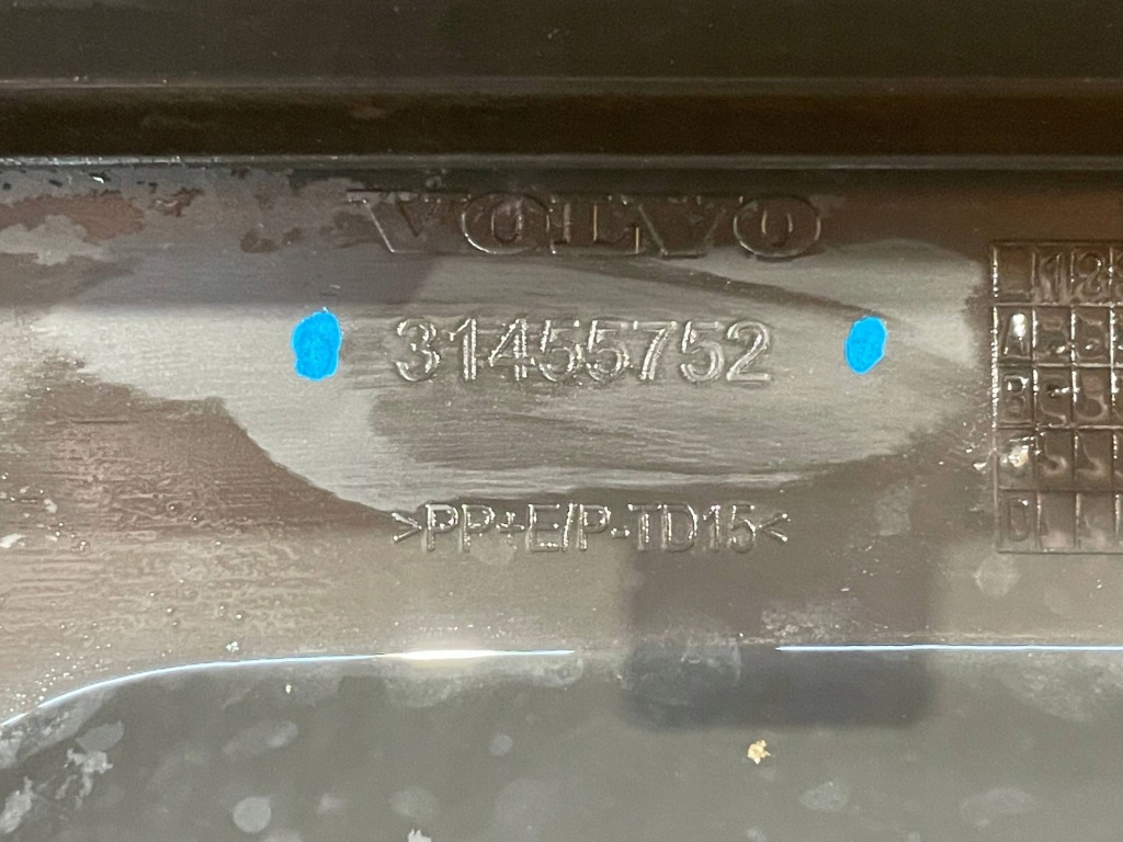 фото №12, Volvo v60 v-60 ii cross country 18- спойлер молдинг накладка бампера перед