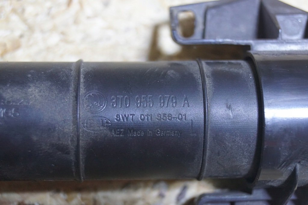 фото №6, Омыватель лампы левый skoda superb ii lift 3t0955979a