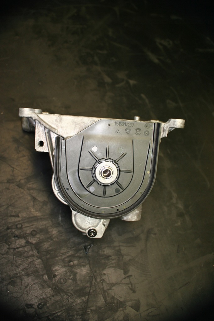 фото №14, Bmw f01 f10 x5 f15 n57n n57z насос масла оригинал