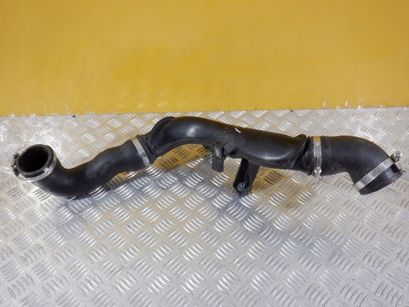 Купити Шланг інтеркулер vw golf 07- 16 2.0 tfsi