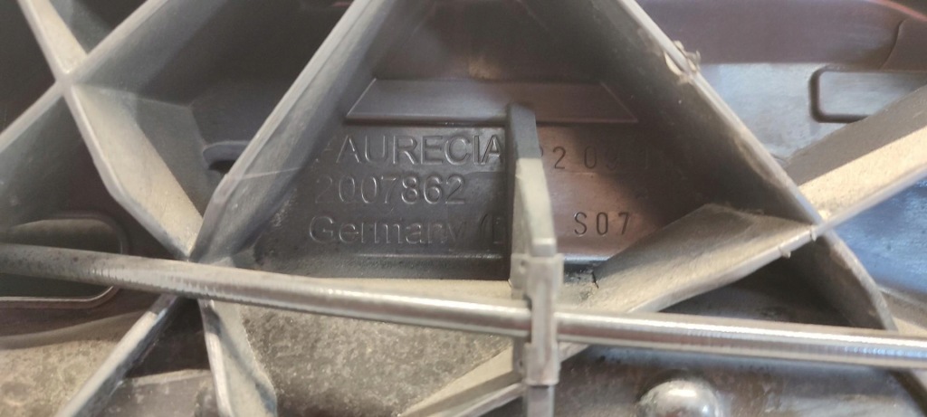 Audi a7 ремінь передній радіатор вентилятор комплект 2012 4g0805594c Недорого