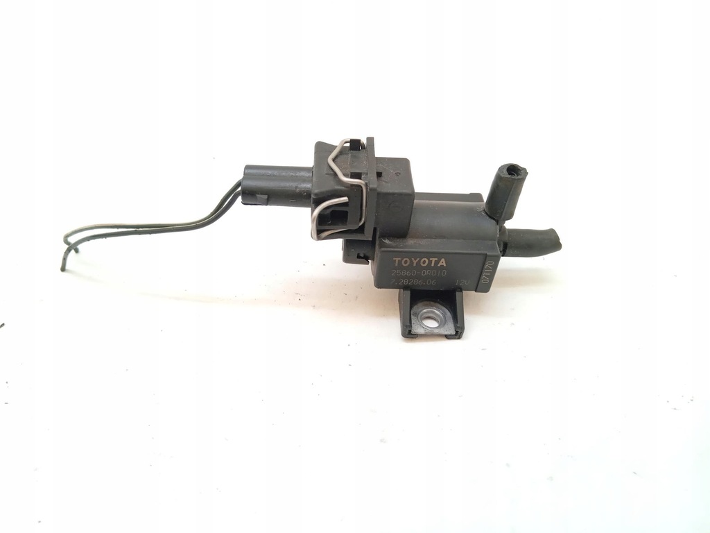 фото №1, Клапан вакууму lexus is ii 220 d 2.2