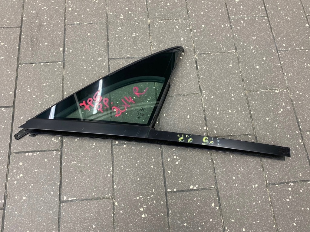 фото №1, Скло двері правий перед porsche cayenne 7p 2014