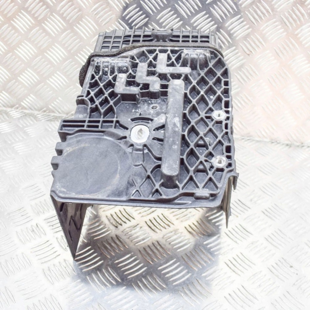 фото №5, Land rover range rover evoque l538 2015 основание / корпус аккумулятор