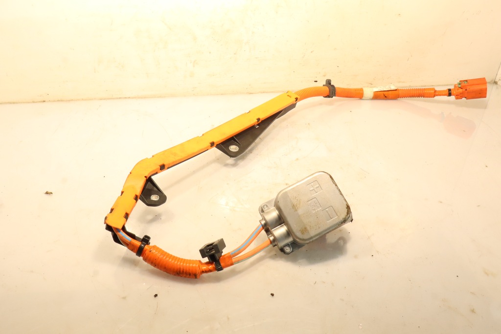 фото №1, Шланг електропроводка акумулятора lexus lbx 1.5 hybrid