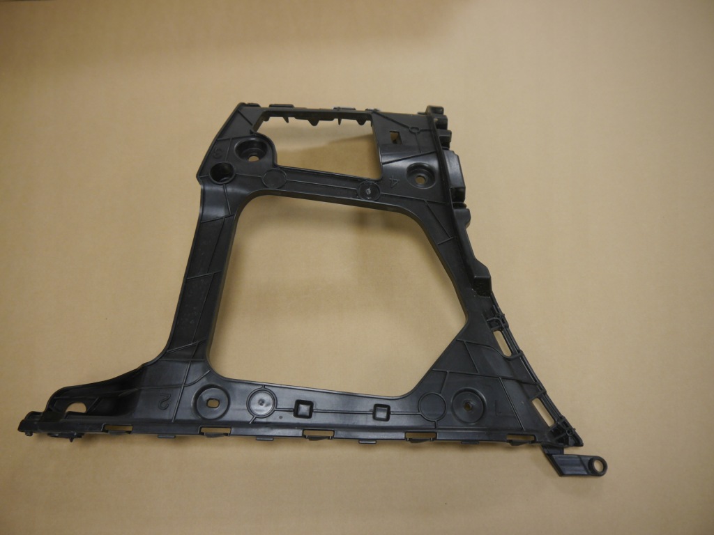 Купить Audi q7 4m направляющая бампера задняя 4m0807453a