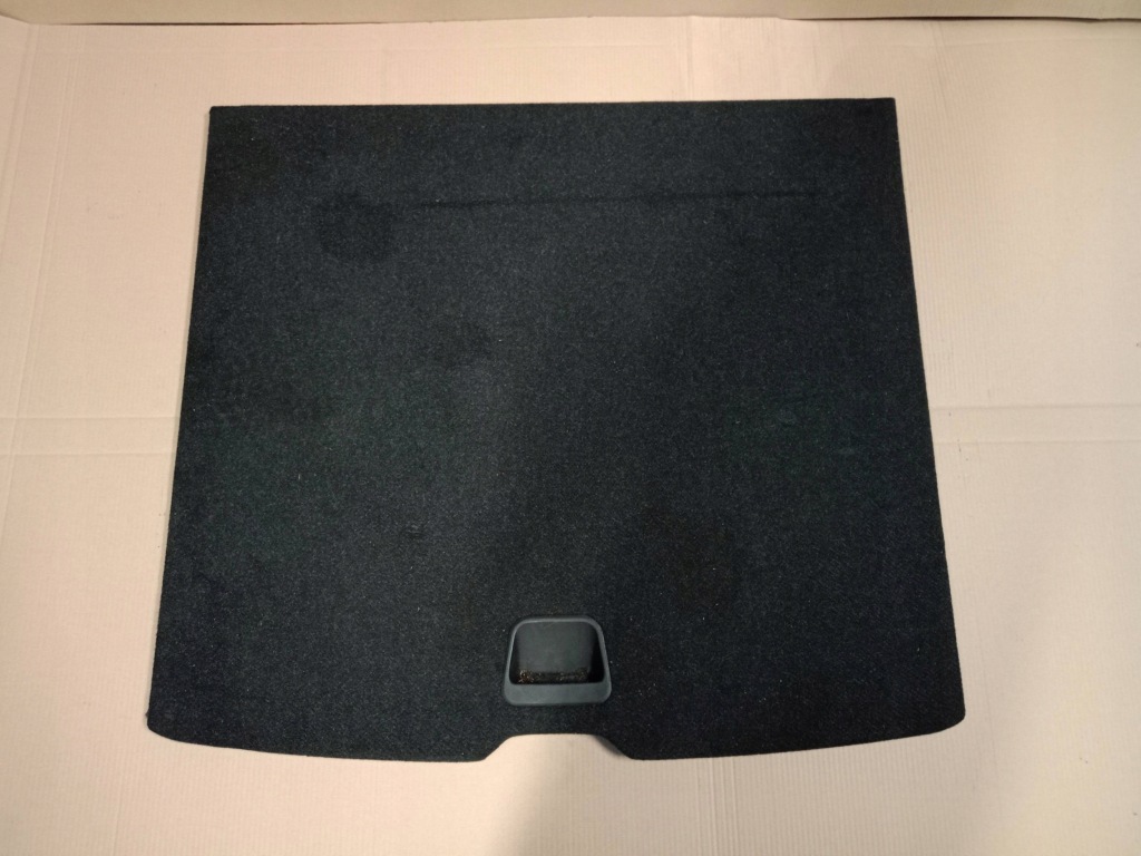 Купить Полка обшивка задняя багажника volvo xc40 31440913